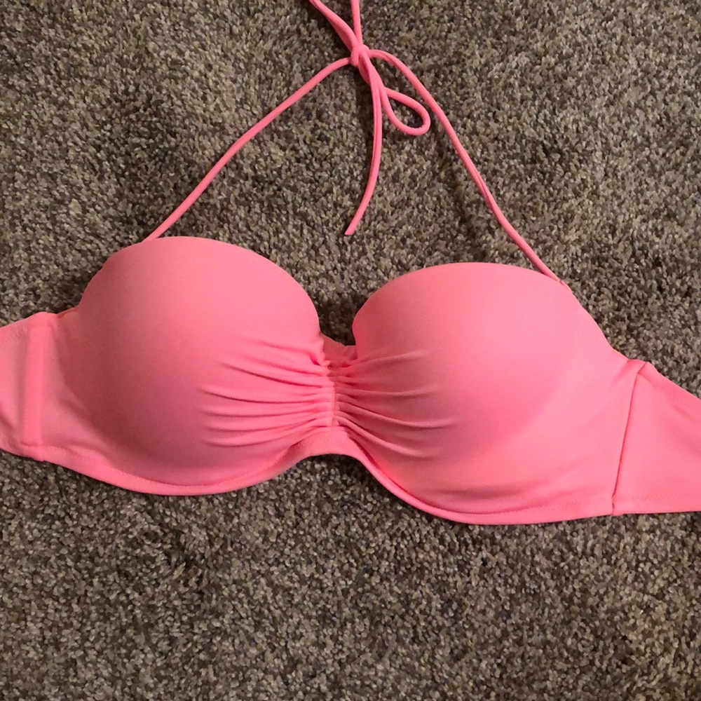 Victoria’s Secret bathing suit top - 34 DD